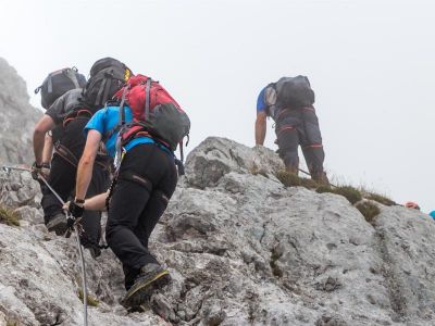 019-Im Gamsaengersteig auf dem Weg zum Gipfel